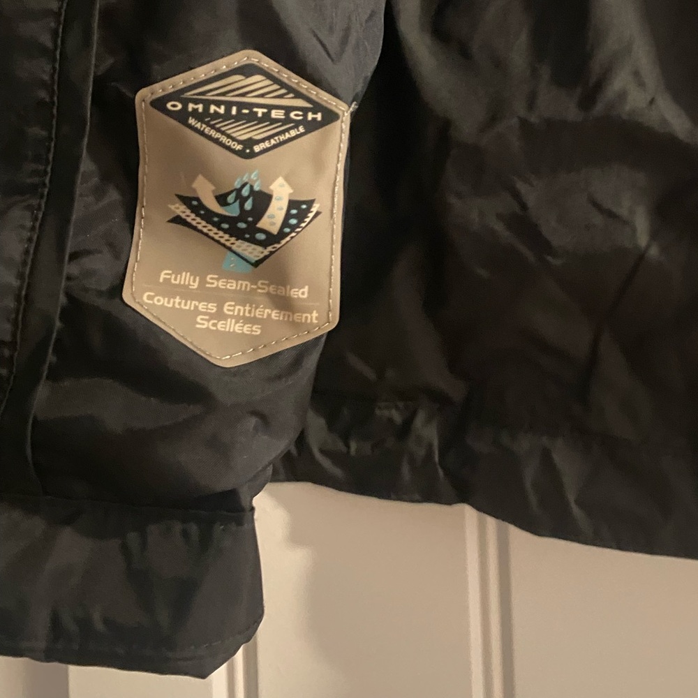 Columbia Rain Jacket - image 4